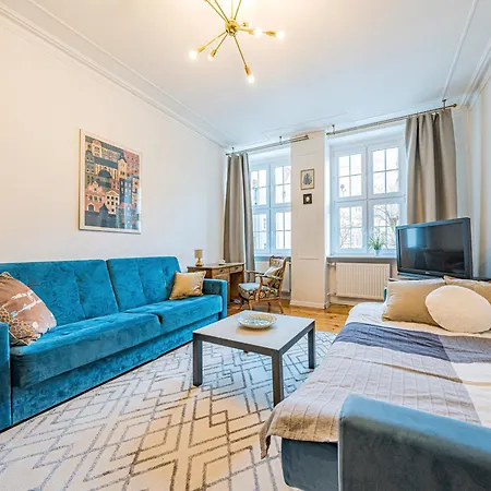Hello City Center Of Old Town 3 Bedrooms Art & View Apartment