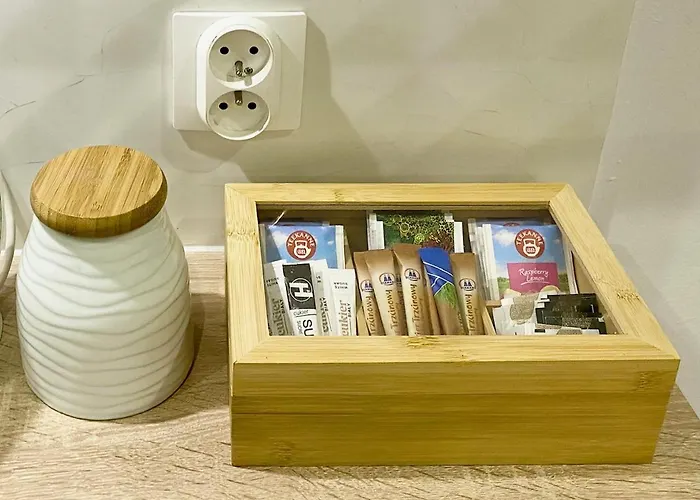 Lts Rent Comfortable Old Town & Art, Three *