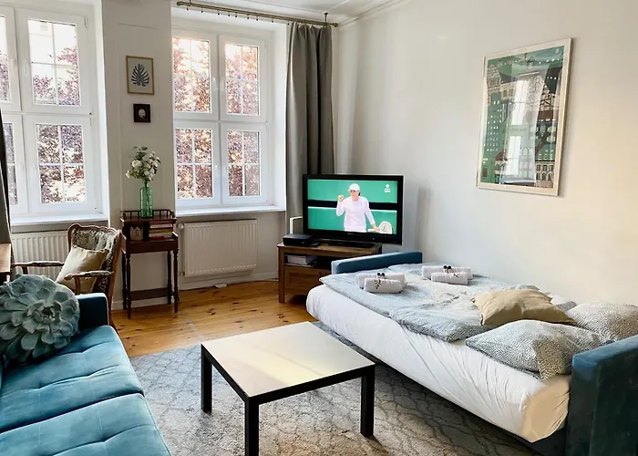 Lts Rent Comfortable Old Town & Art, Three *