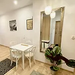 Lts Rent Comfortable Old Town & Art, Three Gdańsk
